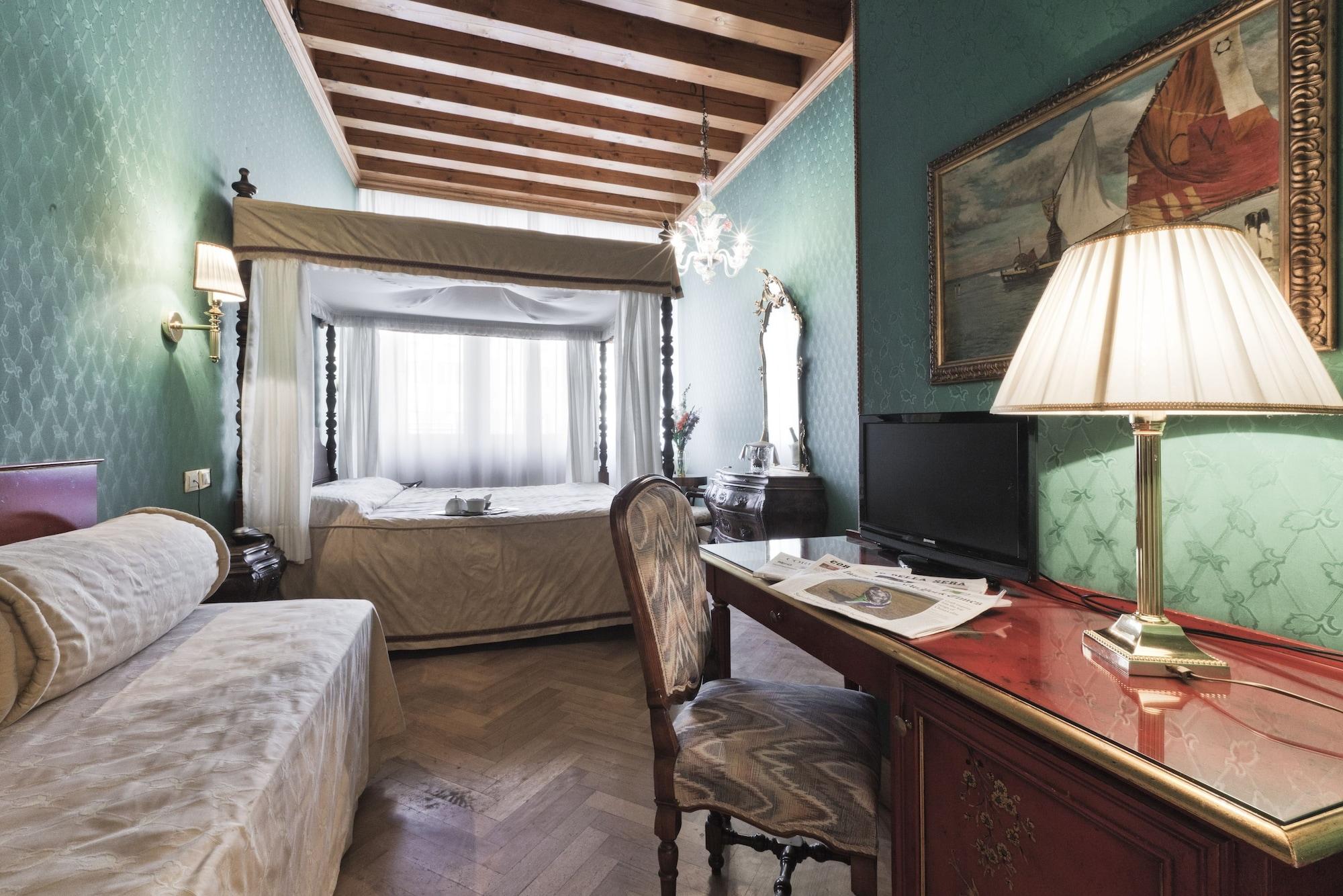 Palazzo Cendon Piano Antico Hotel Венеция Екстериор снимка